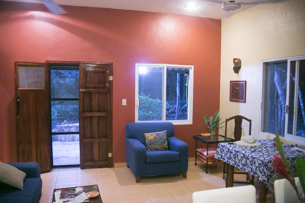 The Flycatcher Inn Retreat Hotel Santa Elena Exteriör bild