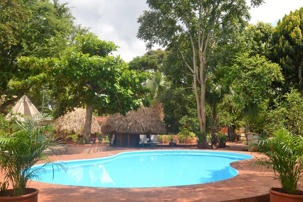 The Flycatcher Inn Retreat Hotel Santa Elena Exteriör bild